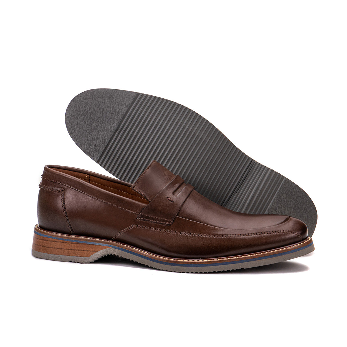 Sole detail of the Artelio Amalfi dark whiskey leather penny loafer with flexible layered sole