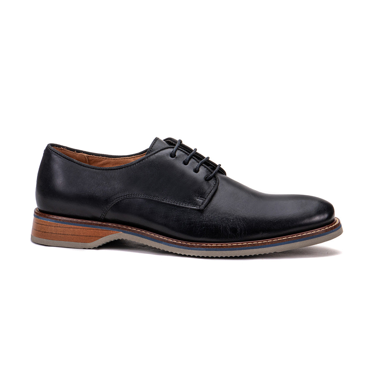 Side profile of the Artelio Pisa black leather plain-toe derby showing the leather upper and layered sole