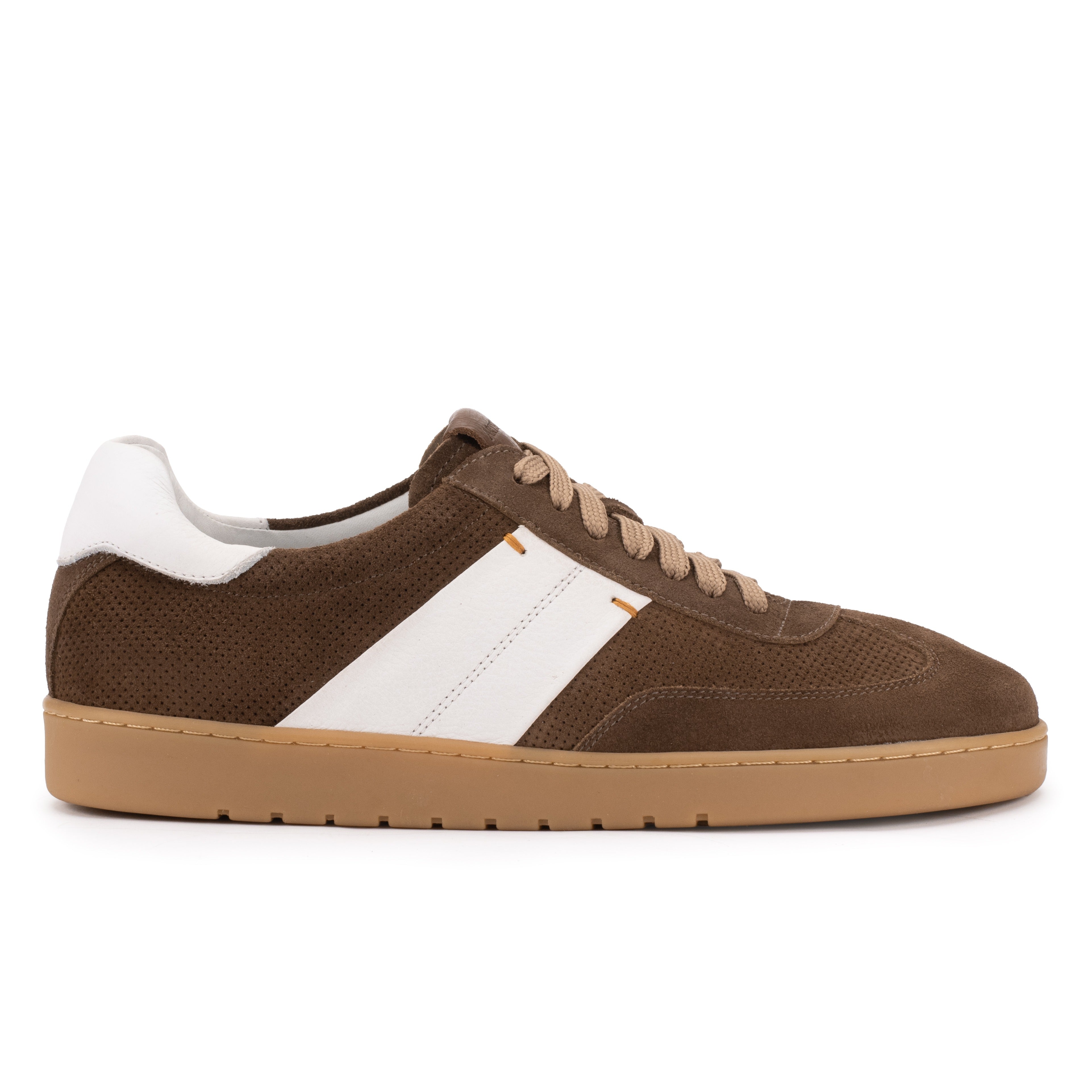 Side profile of the Artelio Strata chocolate suede sneaker with white leather accents and a gum sole