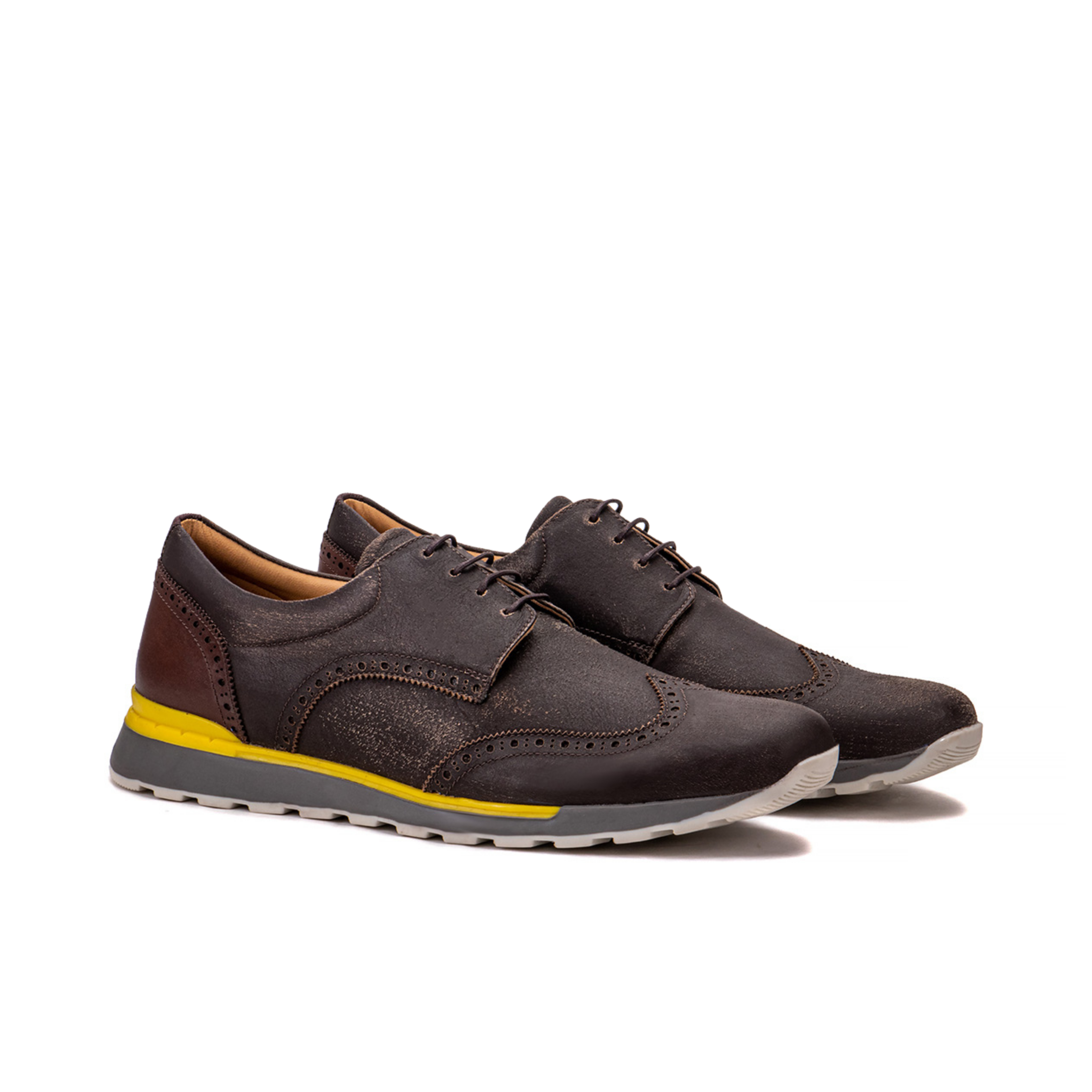 Neapolitan Brushed Tobacco 12 / 12.5 (45 EU)