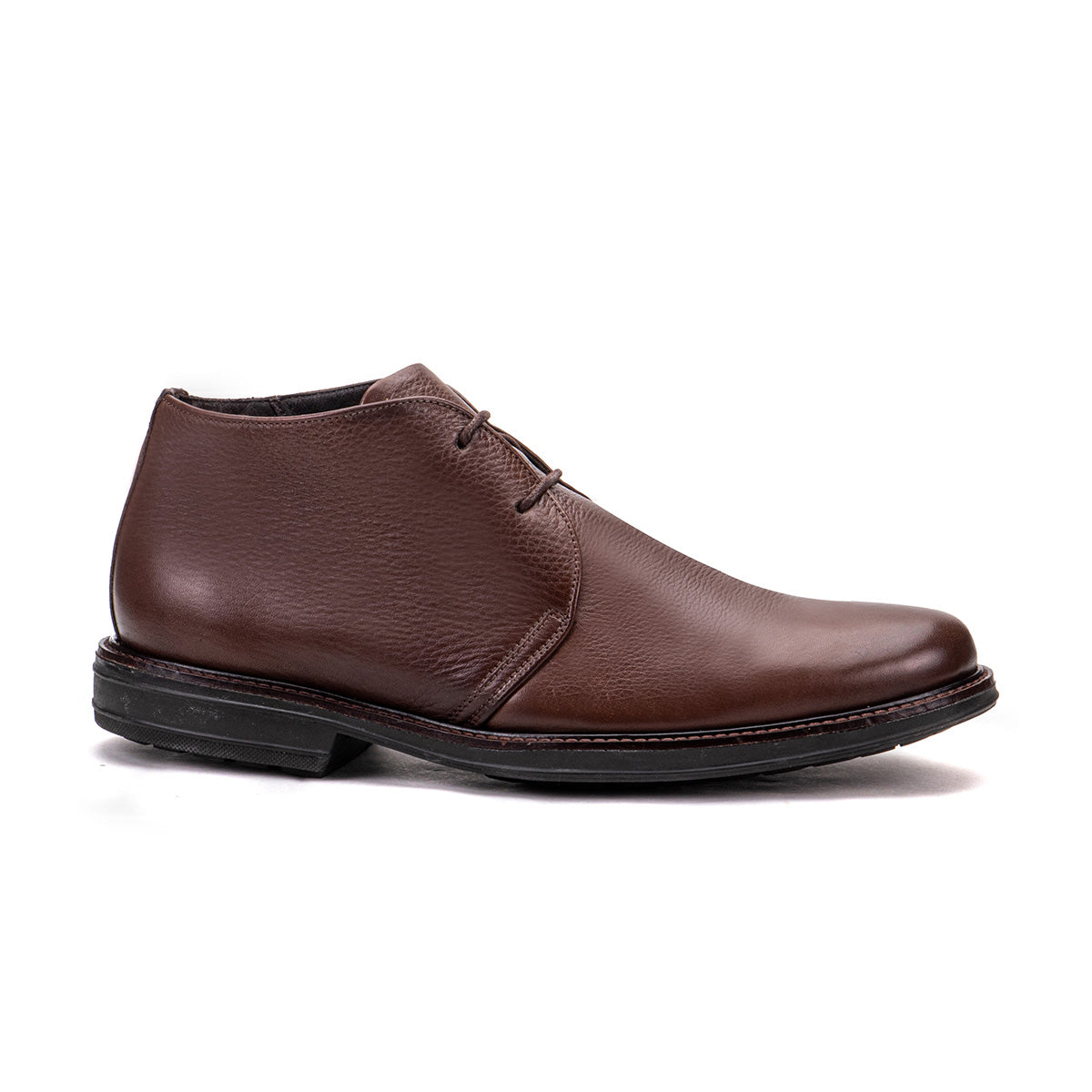 Artelio Siena brown leather chukka boot with a classic lace-up chukka shape and flexible non-slip sole