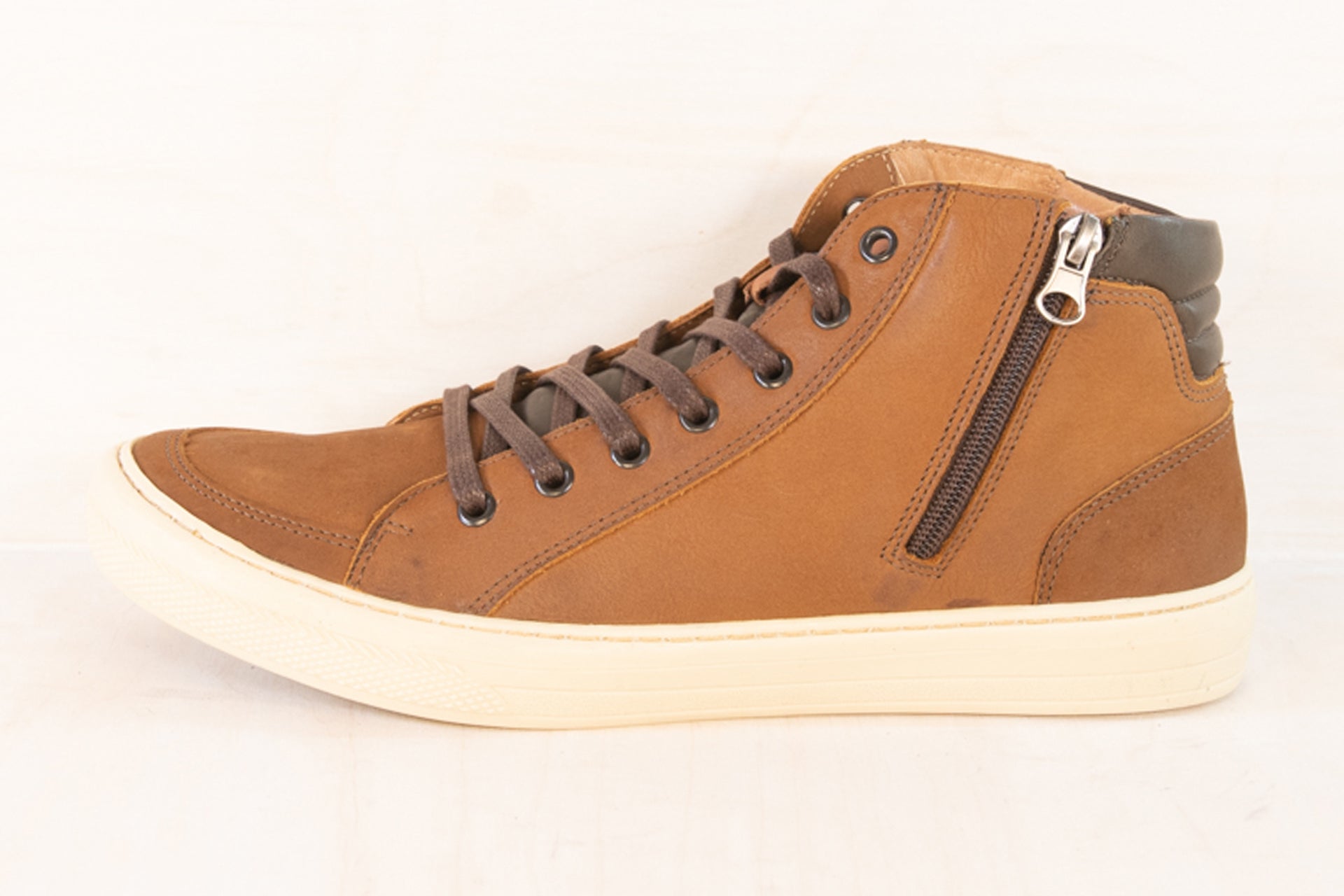 Artelio Campinas distressed cognac leather high-top sneaker boot with a casual stitched sole