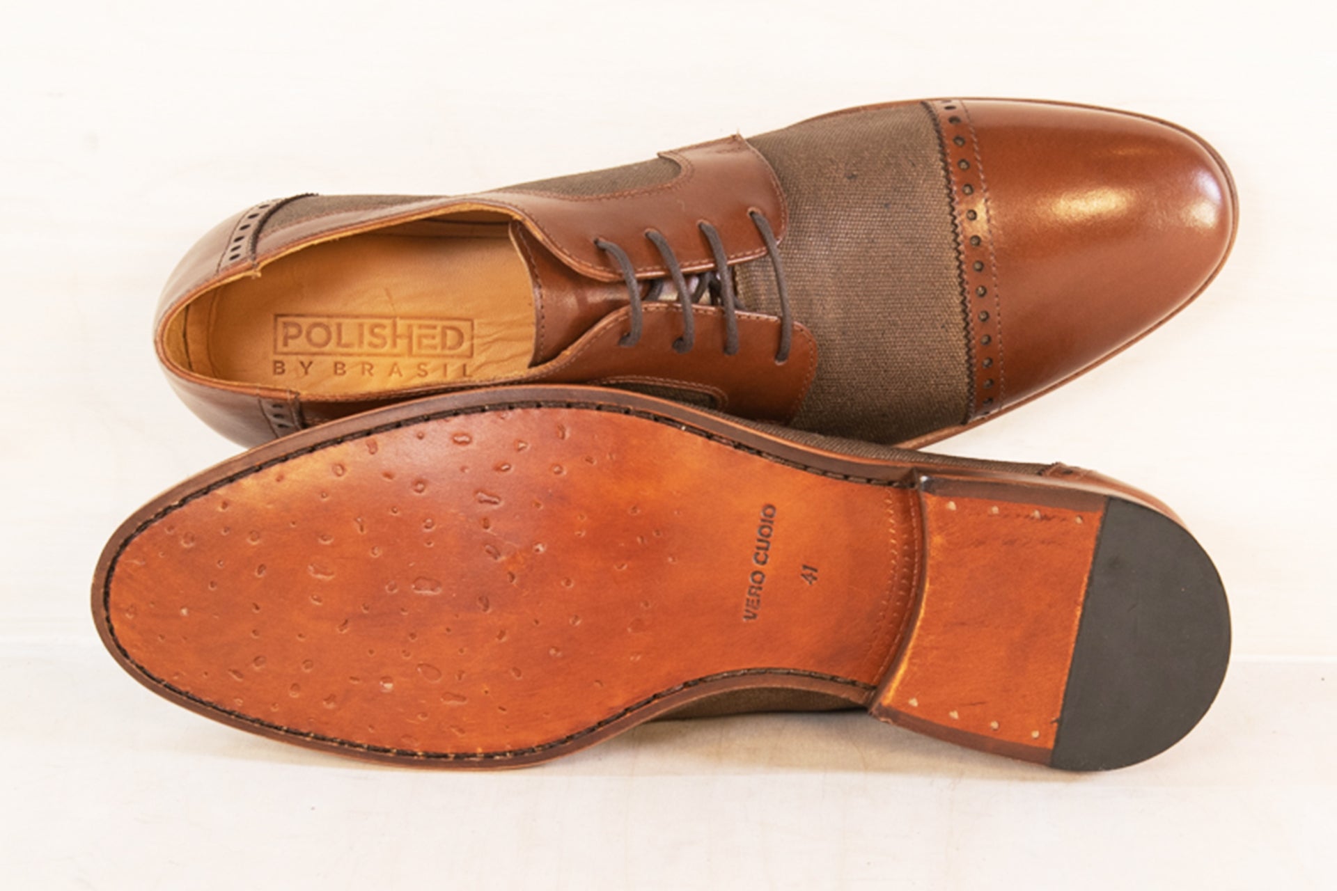 Top view of the Artelio Octavian honey leather sole dress shoe showing the lace-up dress shape