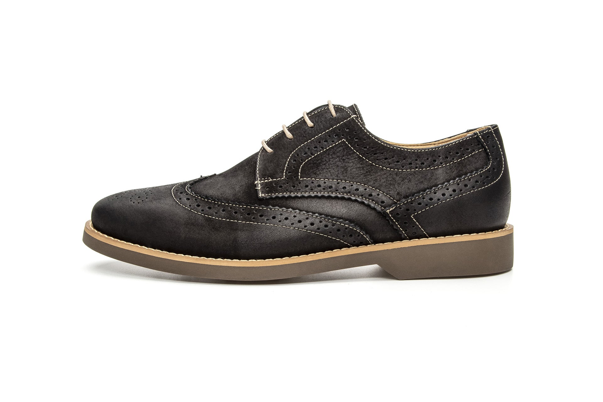 Detail view of the Artelio Santiago midnight black leather wingtip derby with brogue perforations and stitching