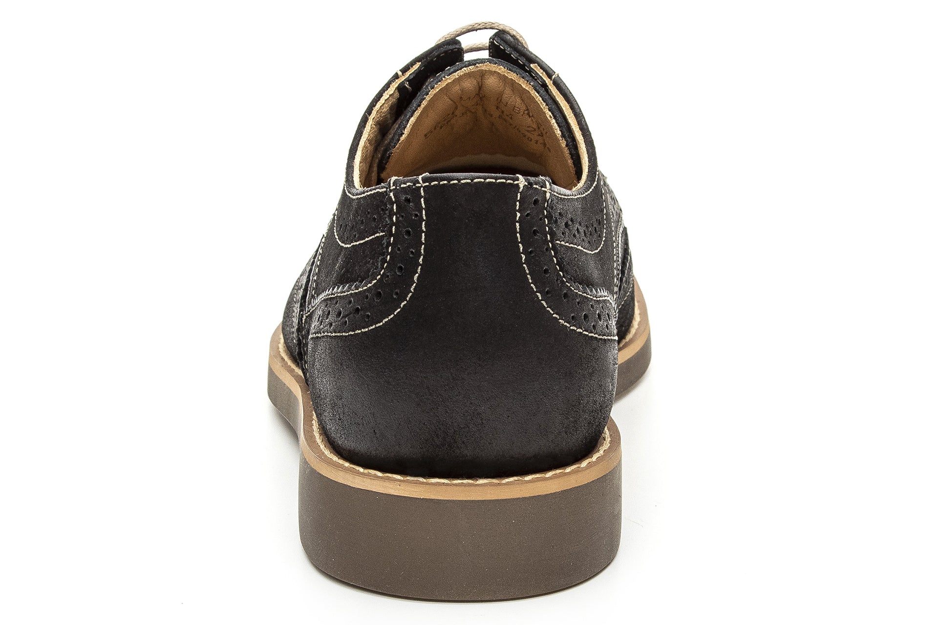 Three-quarter view of the Artelio Santiago midnight black leather wingtip derby with lace-up derby shape